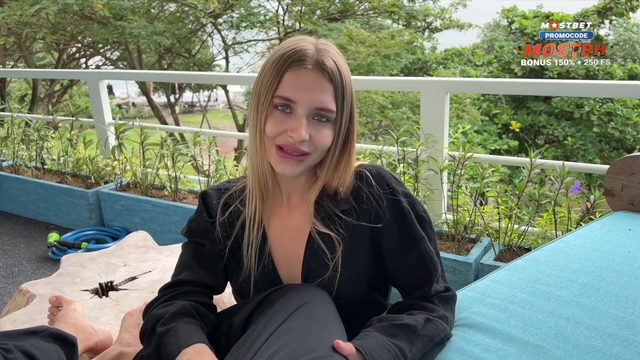 Хорошо, я помогу тебя осушить яйца, только своему отцу об этом не говори