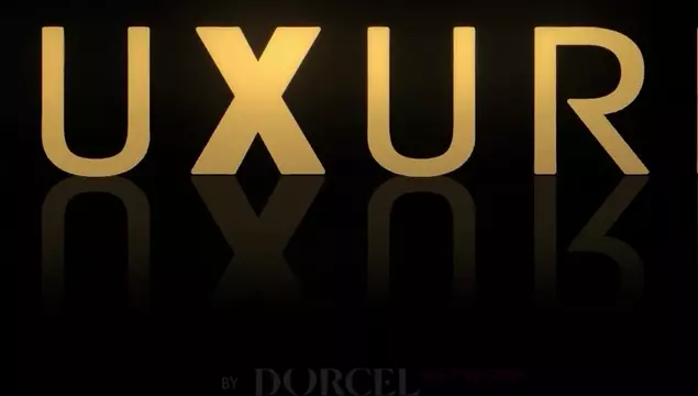 Я же тебе сказала, трахай глубже, иначе я не смогу кончить!